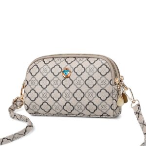 Model Dominica